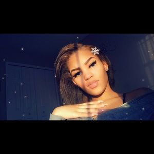 Meet your Posher, Zaria